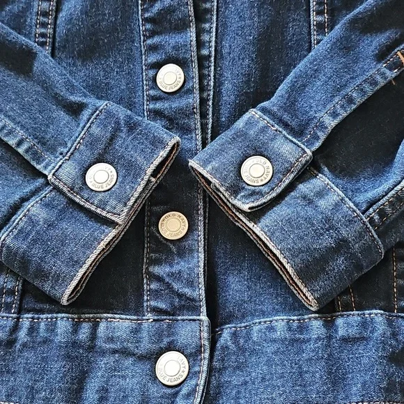 Old Navy Stretch Denim Jean Jacket Women's Size Medium - Picture 13 of 14